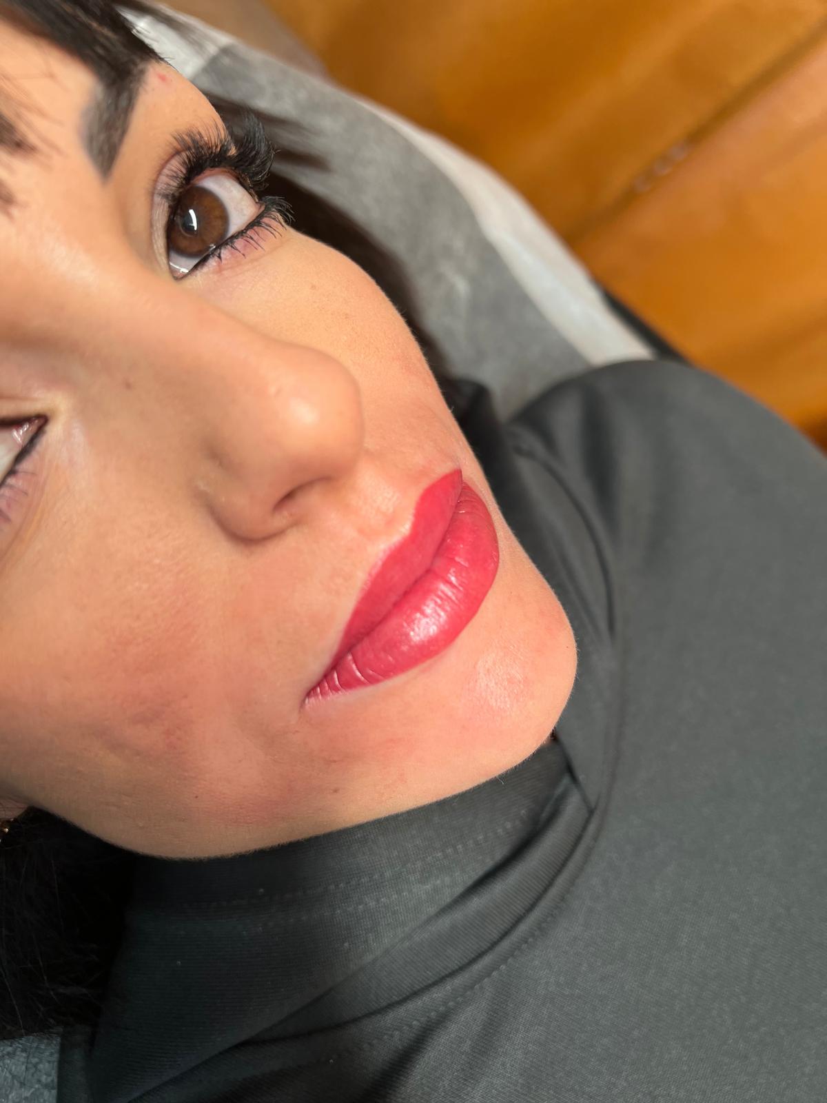 Prima e dopo trucco permanente Roma 14